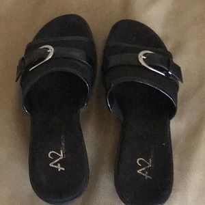 A2by AEROSOLS SANDALS